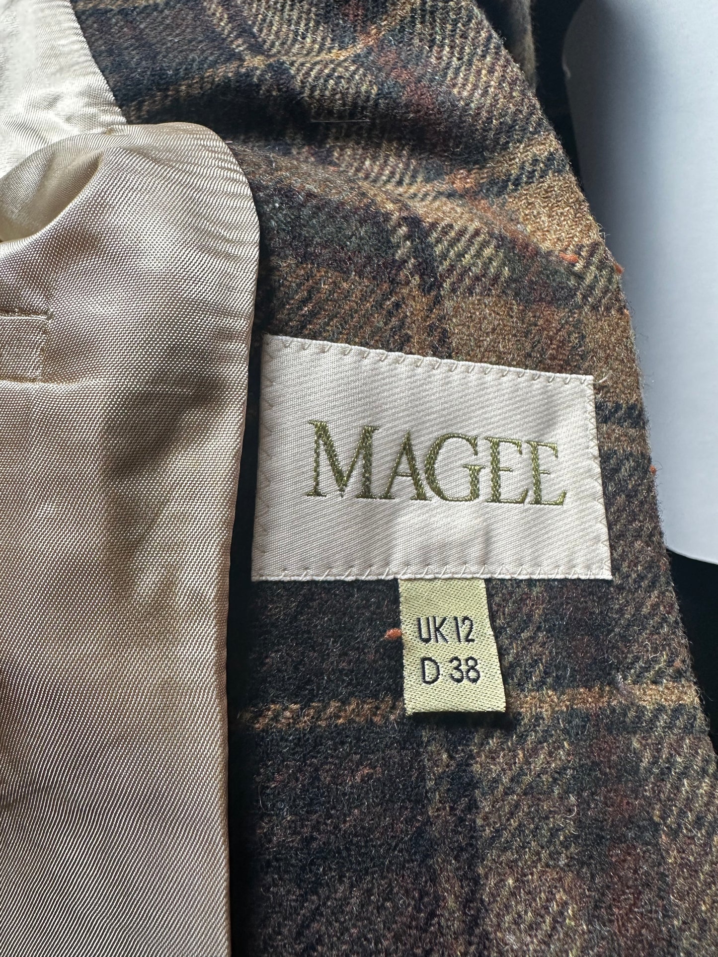 Ladies Magee 100% Wool Check Tweed Jacket UK Size 12