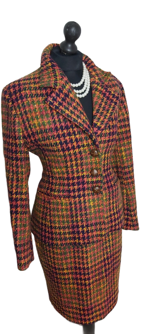 Ladies Vintage Check Tweed Planet suit