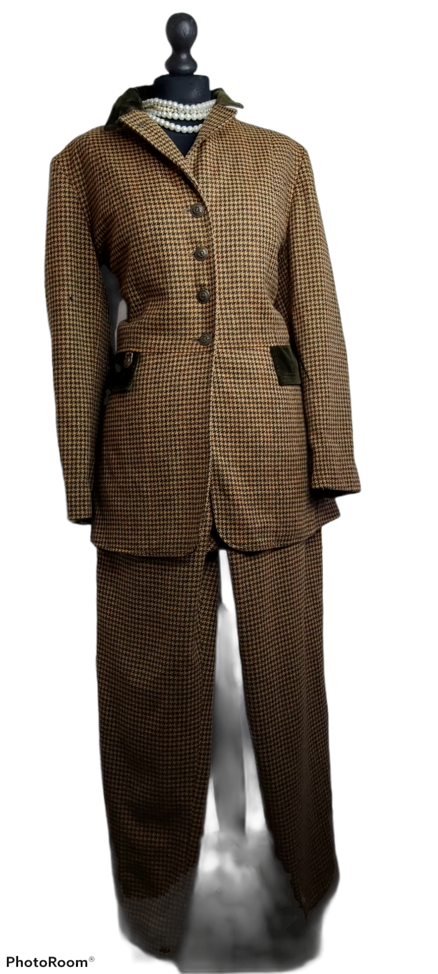 Ladies Mulberry suit