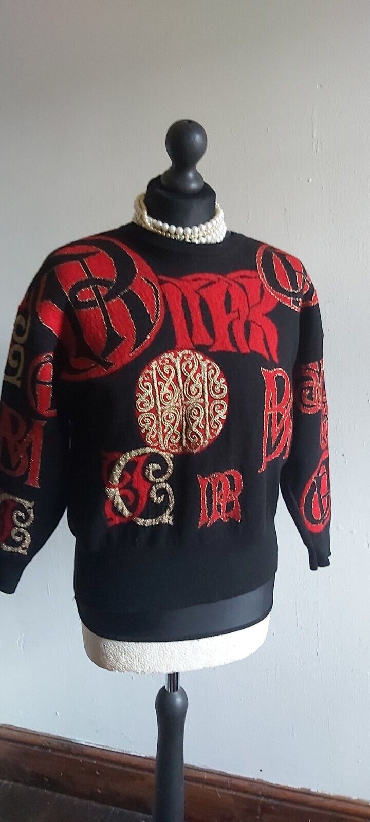 Ladies Jeager Red Black Wool Blend ream knitted patterned Jumper Size S/M