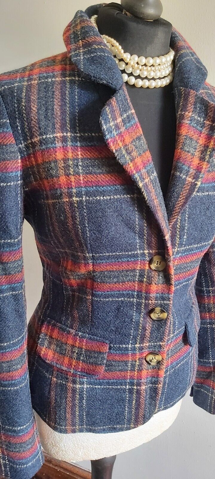 Ladies Dickins & Jones Red blue check  100% tweed wool jacket size 10