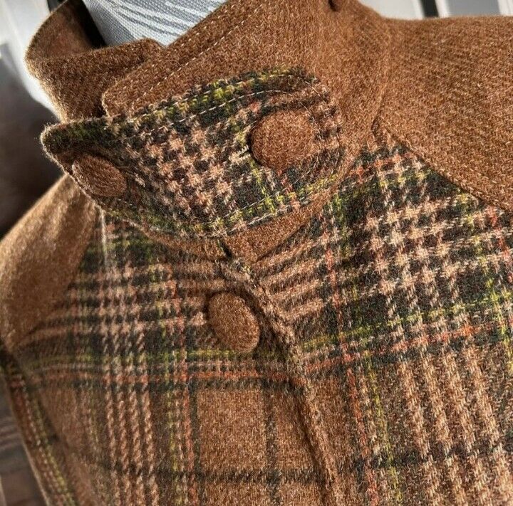 ladies Camel  Tan 100% Wool tweed coat size 12