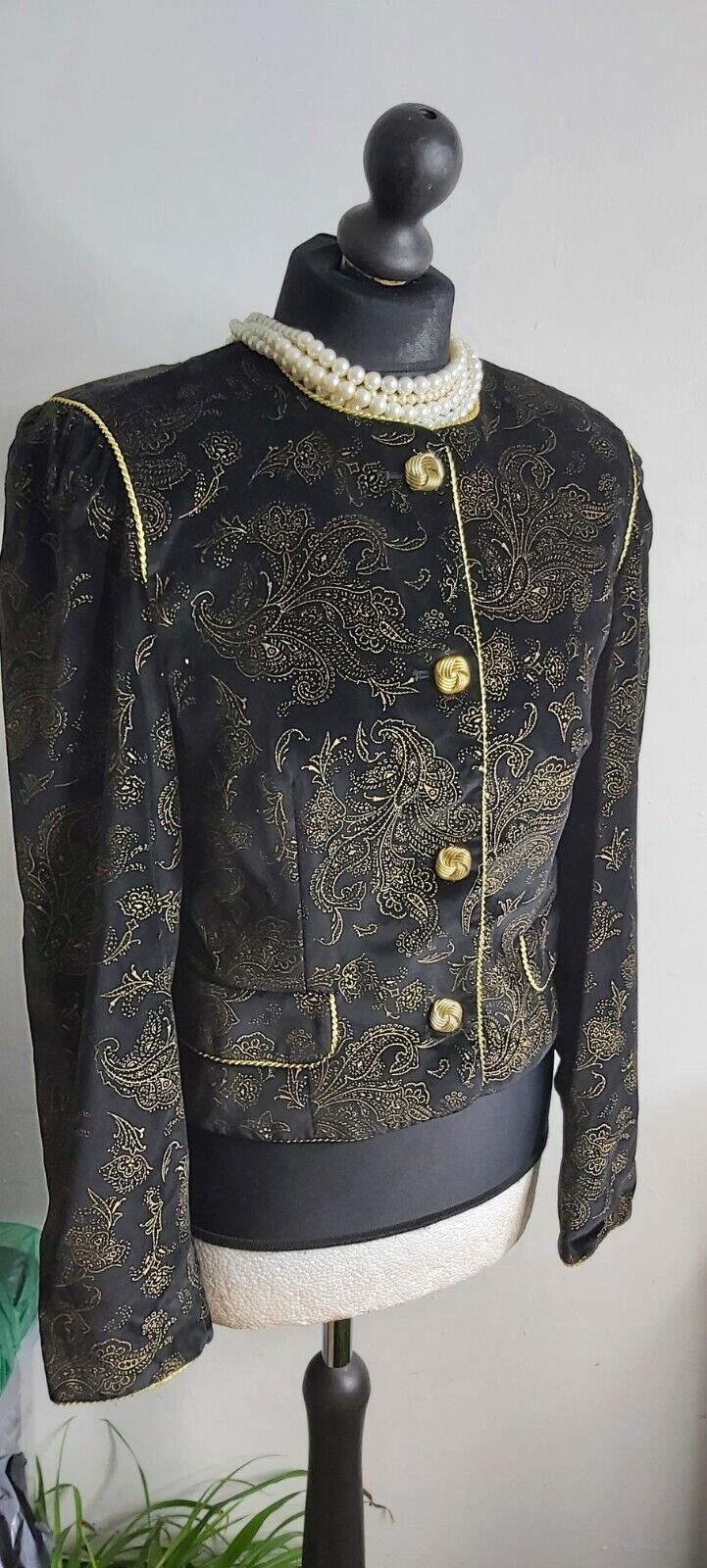 Ladies Jaeger Velvet Black Gold typestry Jacket UK Size 8