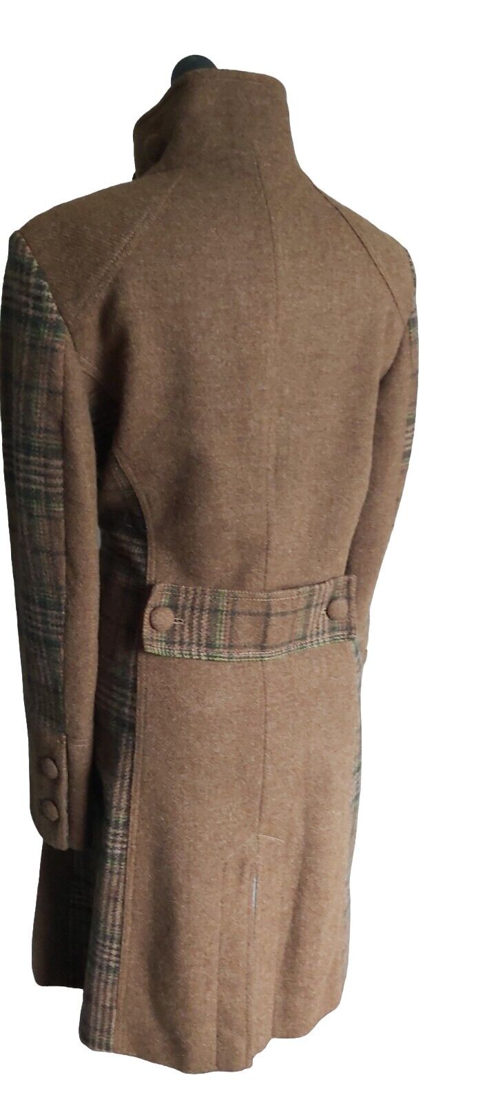 ladies Camel  Tan 100% Wool tweed coat size 12