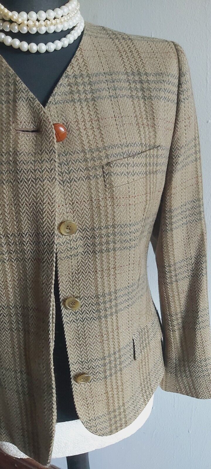 Ladies Austin Reed   Wool Cashmere Blend Ladies Blazer Jacket Size 10 / S