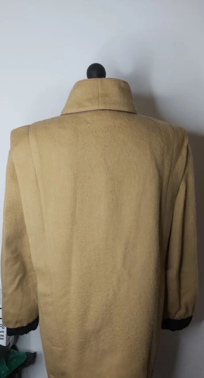 Ladies vintage 80s Tan Camel  wool coat UK Size 14