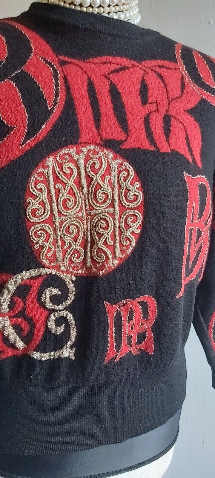 Ladies Jeager Red Black Wool Blend ream knitted patterned Jumper Size S/M