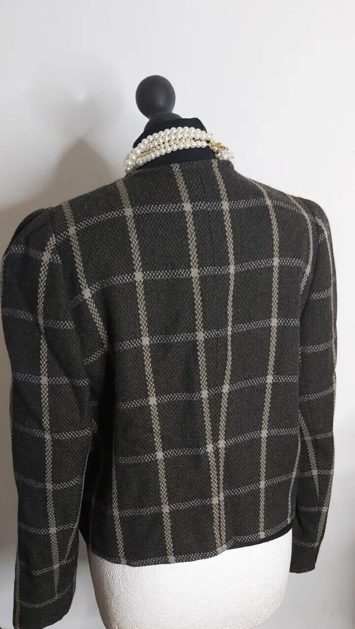 Ladies Giorgio Armani 100% Wool Blazer Jacket  UK 10 EU 38