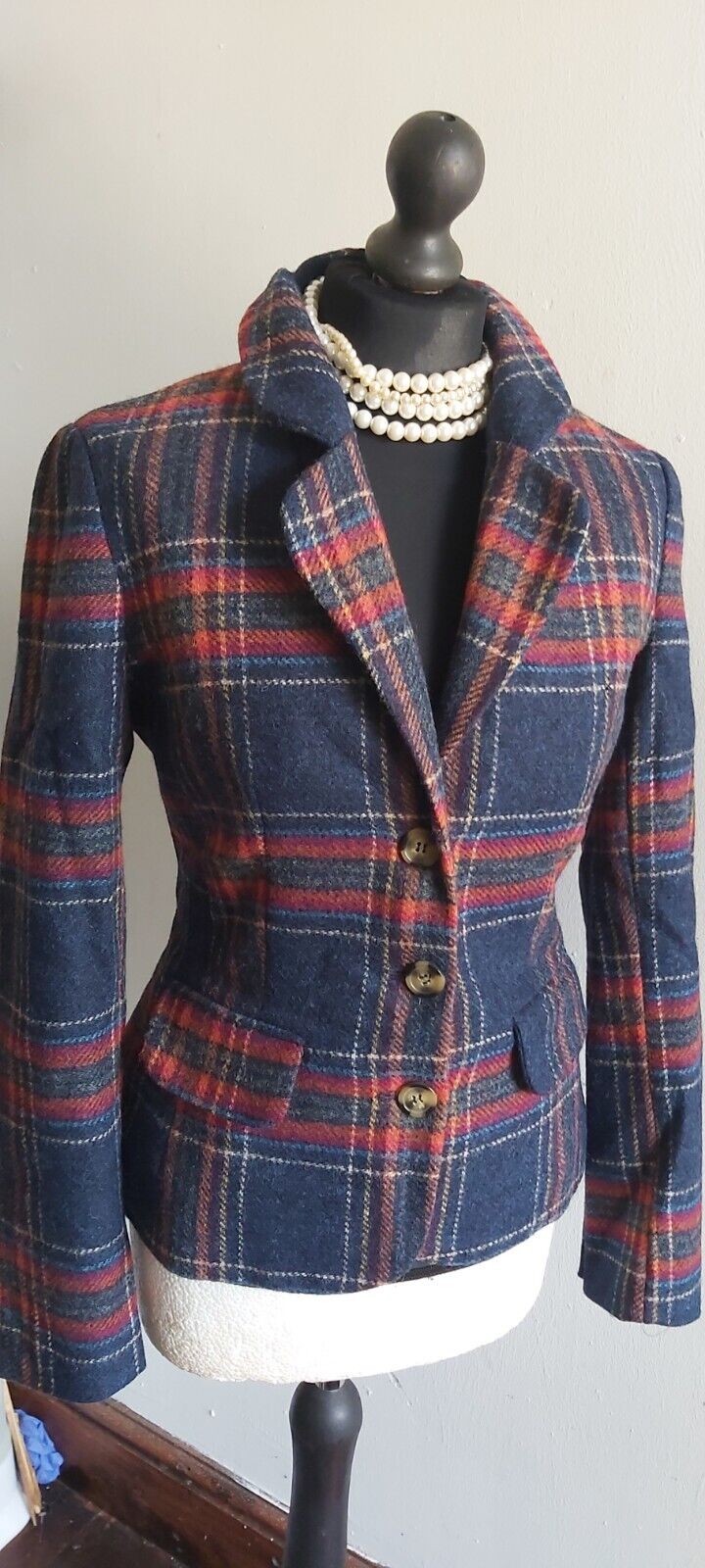 Ladies Dickins & Jones Red blue check  100% tweed wool jacket size 10